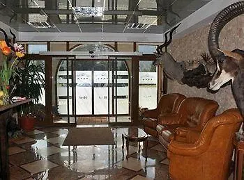 Hotel Cumpatu 4*